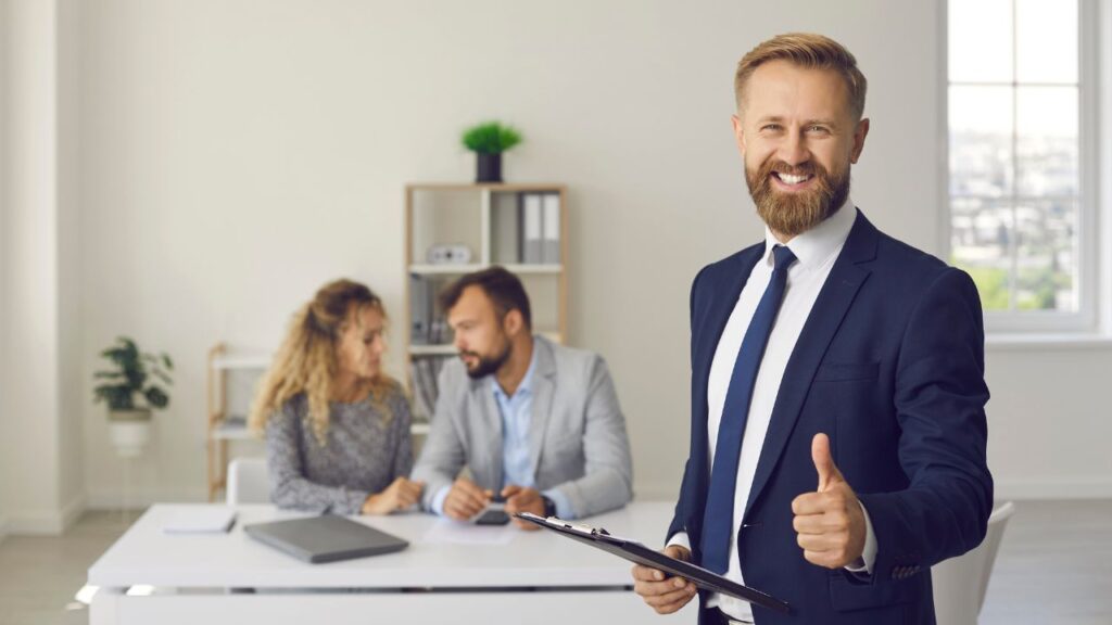 Pourquoi passer par un courtier en assurances