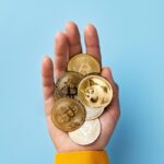 Paiements en cryptomonnaies : les freelances en veulent, les assureurs beaucoup moins